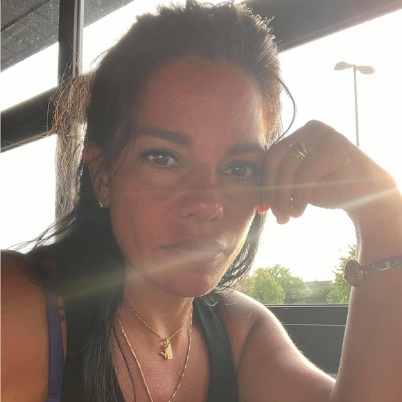 Meet your Posher, Marcy - Picture 2 of 2